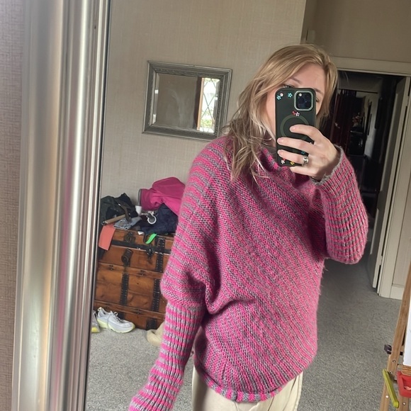 Wooden Ships Mohair Wool Slouchy Pink Sweater - Picture 10 of 11